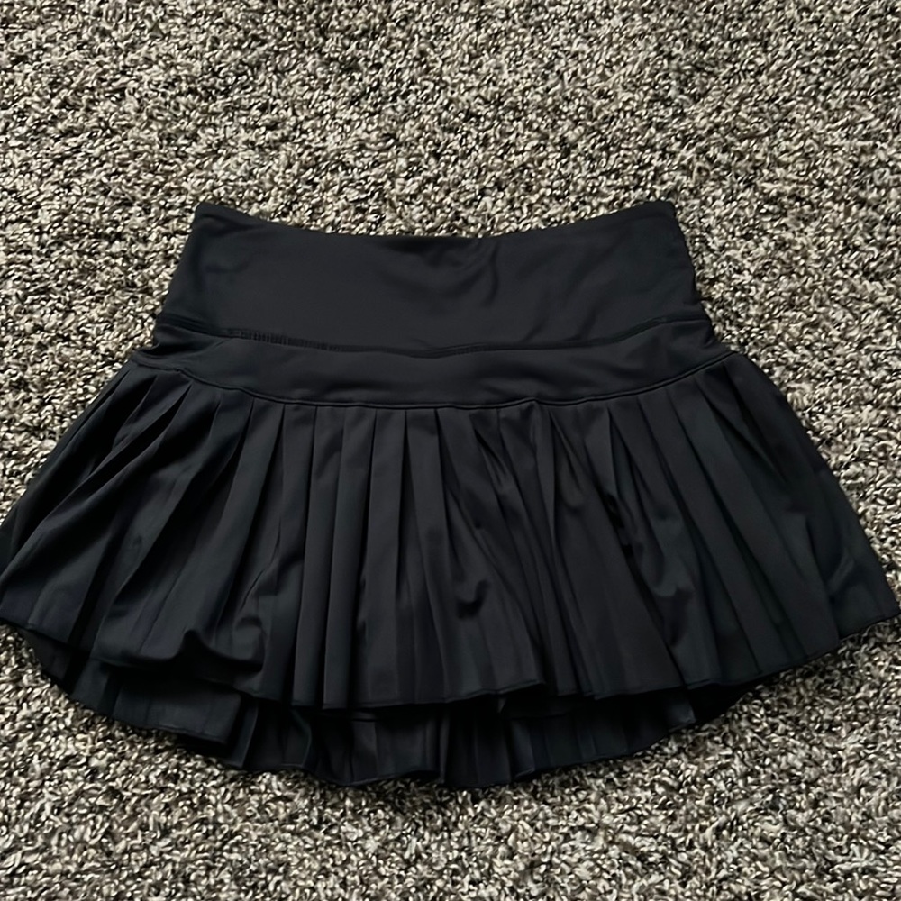 Black Gold Hinge skirt skort